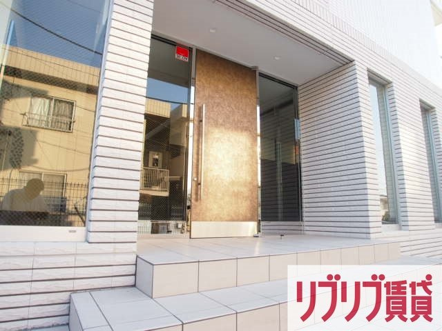ミリアビタNo.32のエントランス