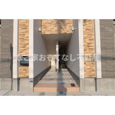 【エントランス】 | Y’sSquare名城公園