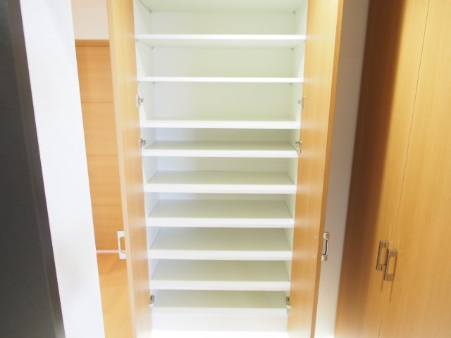 リーガル南堀江の収納