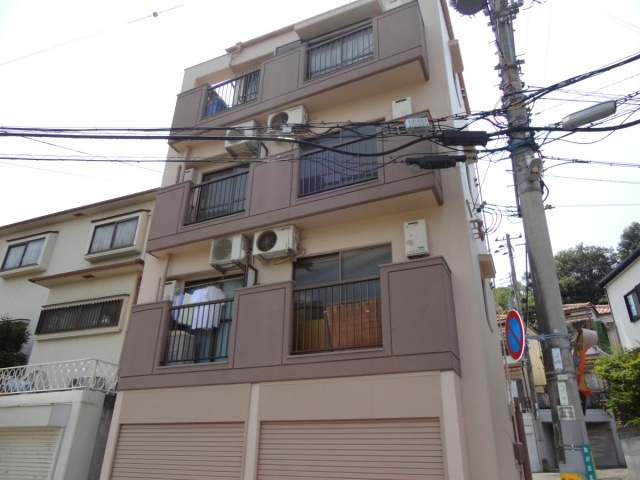 サンマリン大蔵谷の外観