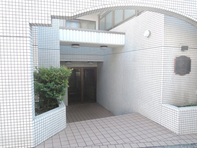 【エントランス】 | ﾗ･ﾚｼﾞﾀﾞﾝｽ･ﾄﾞ･ｴｽﾊﾟﾘｴ