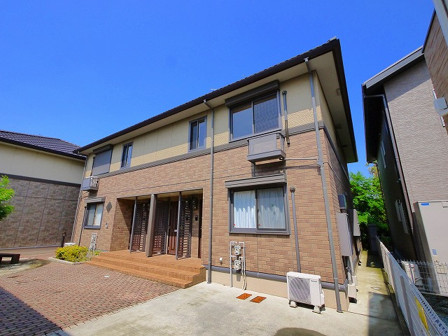 ヴィルヌーブD（新町）の外観|外観は落ち着いています