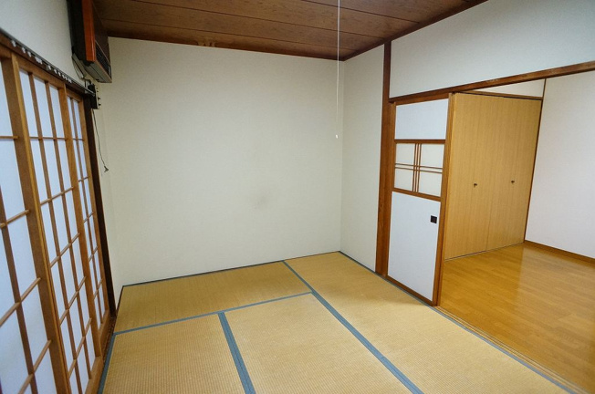 【和室】 | コーポラス辰巳 | こたつがセット出来ます♪
