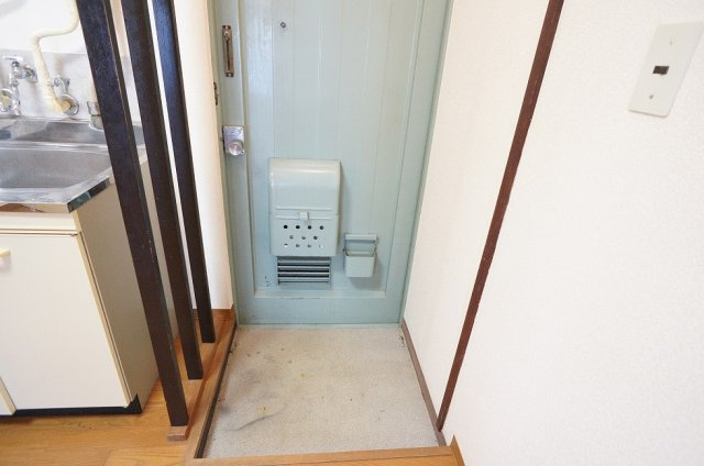 【玄関】 | コーポラス辰巳