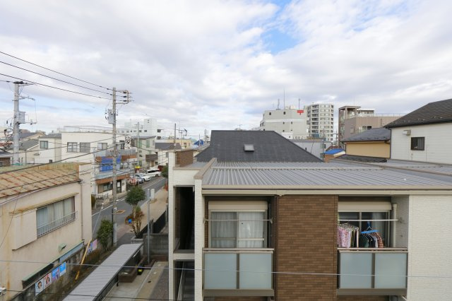 グランパイン小岩のバルコニー