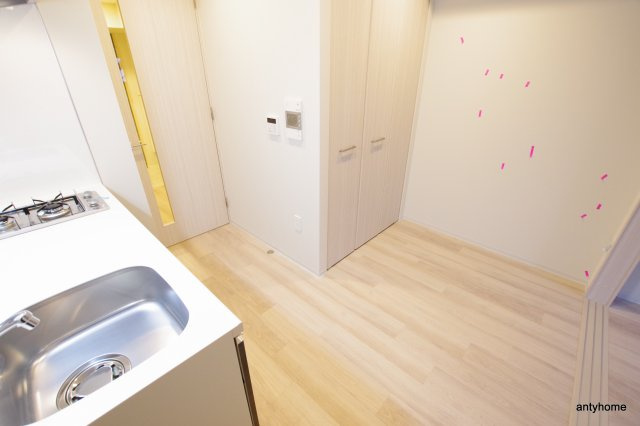 レジュールアッシュ桜宮リバーテラス　仲介手数料無料の居間・リビング