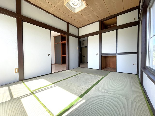 スターハイツ岬の和室
