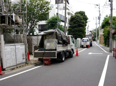 【周辺】 | グランドソレイユ青葉台 | 前面道路