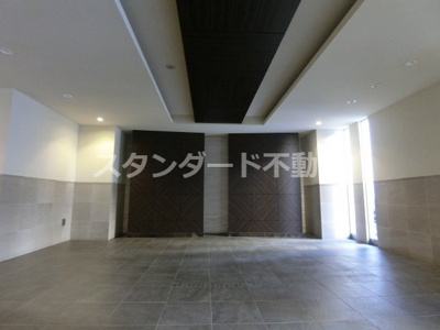 【ロビー】 | スワンズシティ南森町