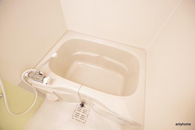 ビガーポリス300同心2　仲介手数料無料の浴室