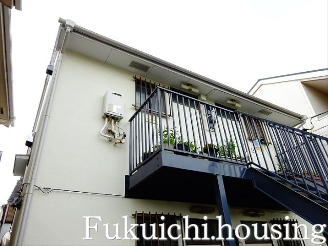 マヤハイツの外観