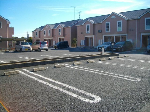 デスパシオBの駐車場