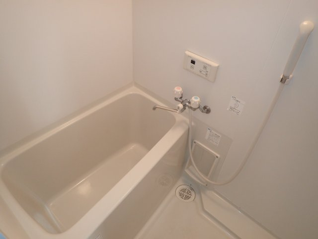 アネモスつつじが丘の浴室