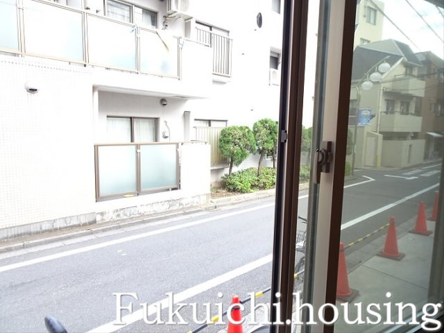 シャルム明大前の展望