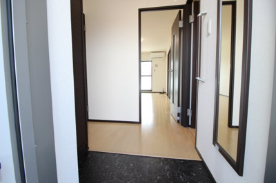 【玄関】 | レオネクストみやびⅢ