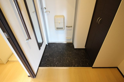 【玄関】 | レオネクストみやびⅢ