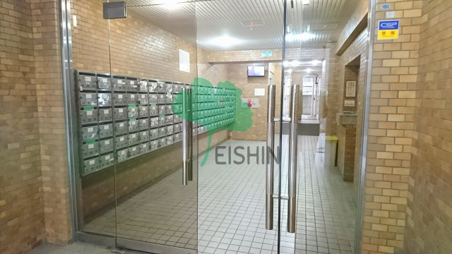 朝日プラザ博多のエントランス