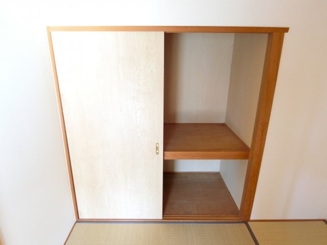 グランドメゾン津々山台の収納