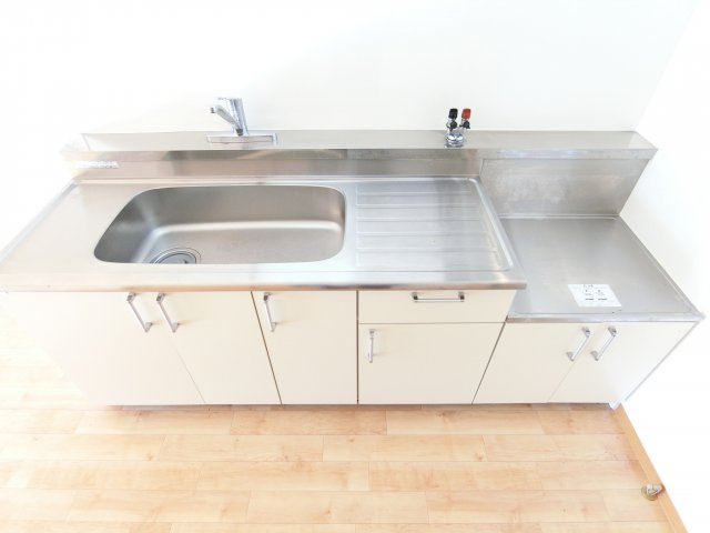 グランドメゾン津々山台のキッチン