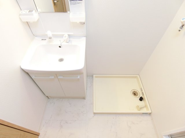 グランドメゾン津々山台の洗面所