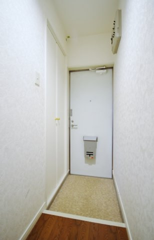 【玄関】