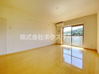 【居間・リビング】 | ハイランドビュー