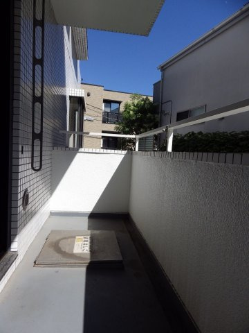 白山ヒルズのエントランス