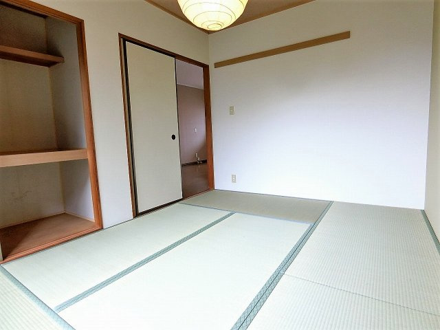ソシア藤の寝室