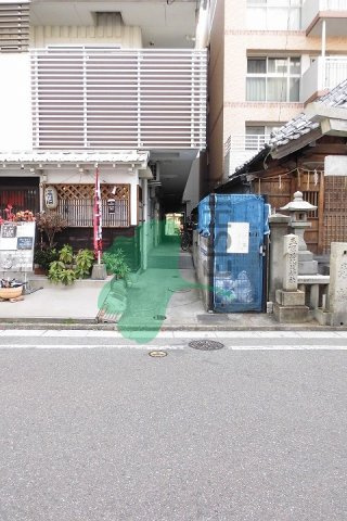 スリム箱崎のエントランス