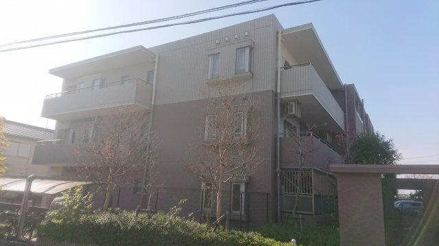 キャッスルハイツ小牧イーストハイツの外観