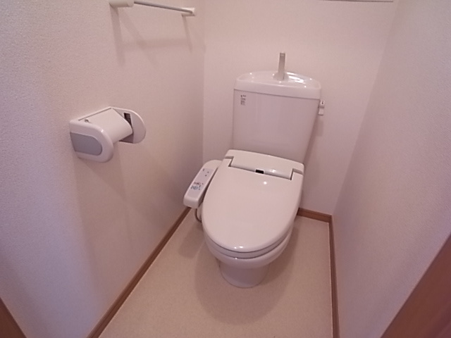 シャトーシモハタ２のトイレ