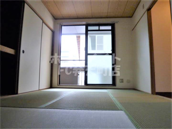 【居間・リビング】 | 使いやすい居間です