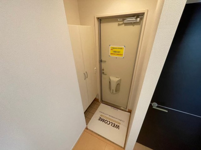 【玄関】 | グランシャリオ