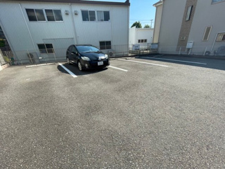 【駐車場】