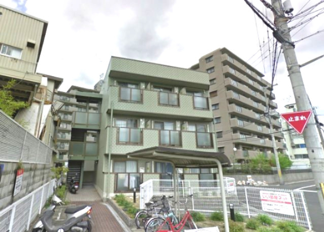 サンハイム三枝の外観