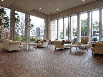 【エントランス】