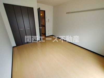 【居間・リビング】 | アルベージュ八戸ノ里Ⅱ番館