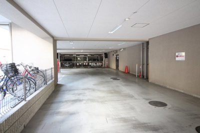 【駐車場】 | ヴィルヌーブ阿倍野 | 駐車場