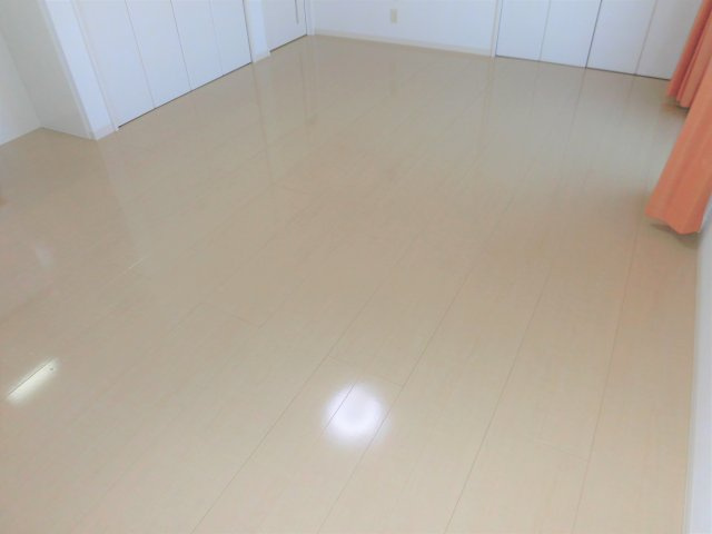 レセンテ花水木Aの洋室