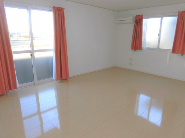 レセンテ花水木Aの洋室