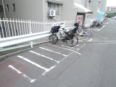 【その他共用部分】 | 宮前平パームハウスA棟 | 駐輪場