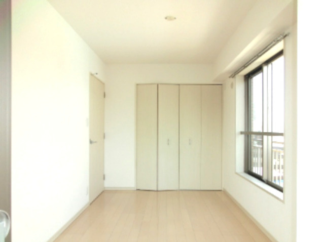 RESIDIA根岸の内装|６帖洋室