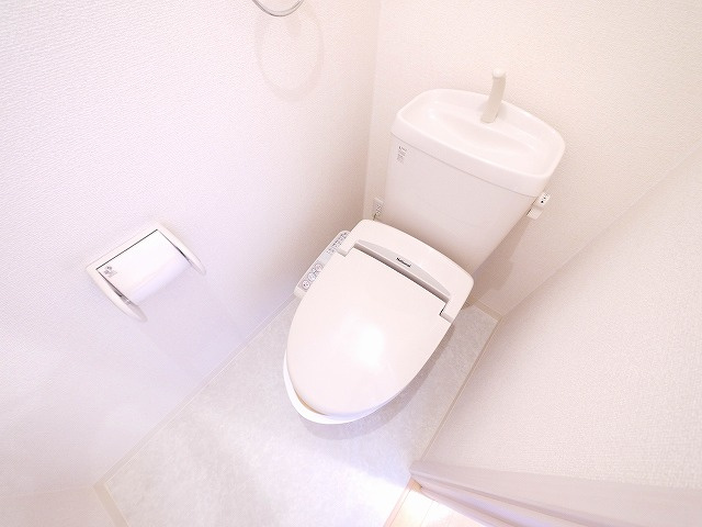 クレストハウスのトイレ|トイレもきれいです