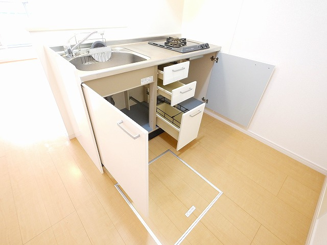 クレストハウスのキッチン|キッチンでお料理をお楽しみください