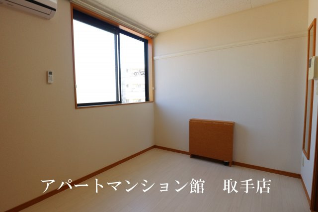 ジュピター取手の洋室