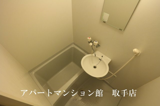ジュピター取手の浴室