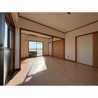 【居間・リビング】 | グランドハイツ