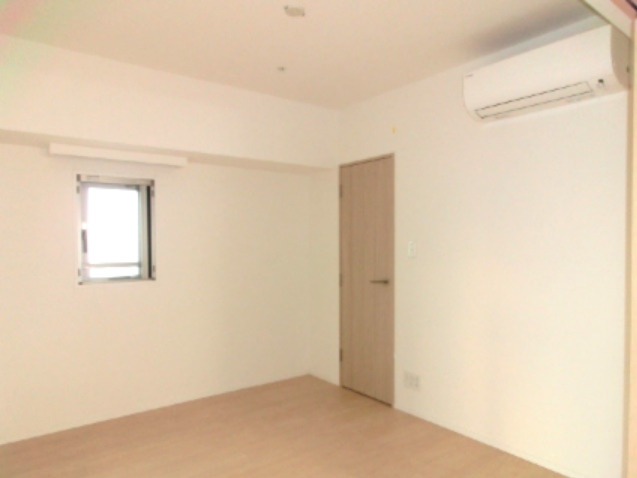 RESIDIA新御徒町Ⅱの内装|レジディア新御徒町Ⅱ２ＬＤＫの５帖洋室です
