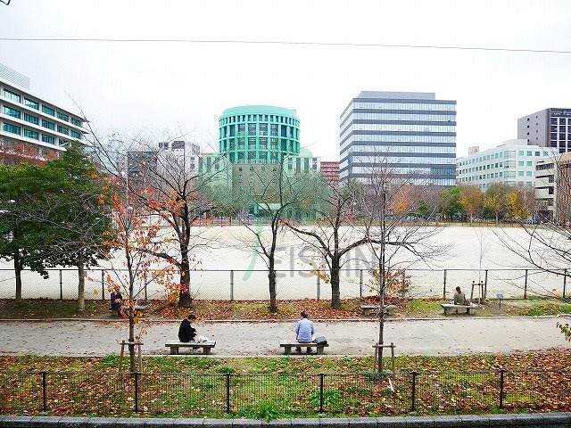 パークサイド博多駅東の周辺|目の前は、中比恵公園があり良い眺望になっています！