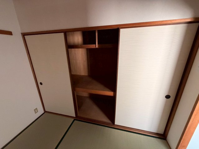 フローラ観音林の収納